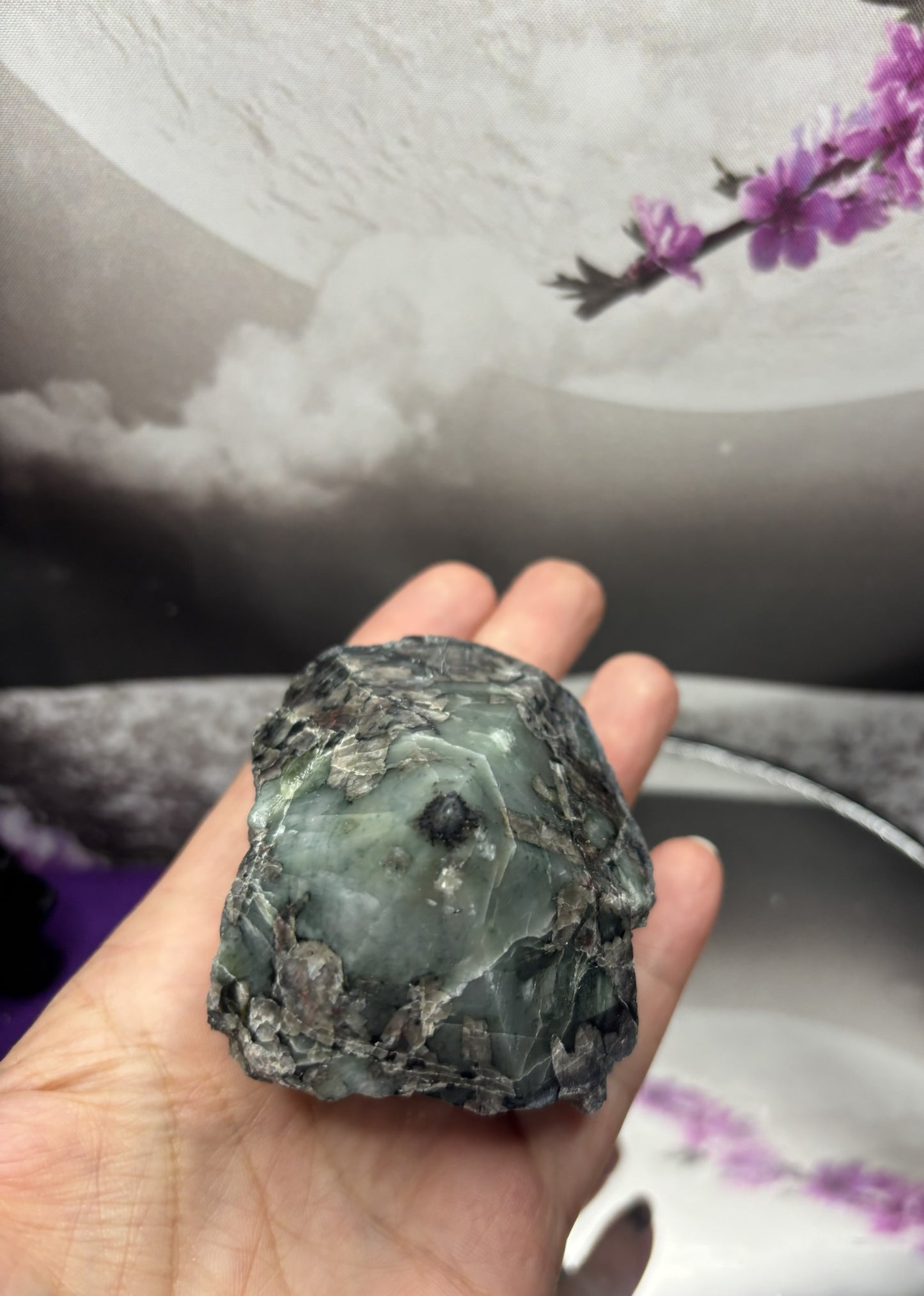 Natural Emerald Point