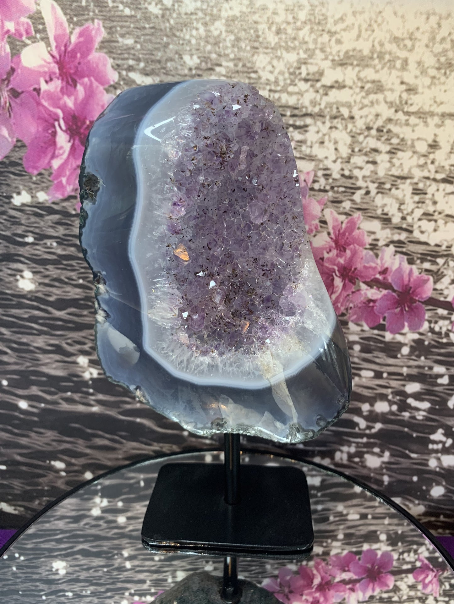 Druzy Amethyst on Stand A1