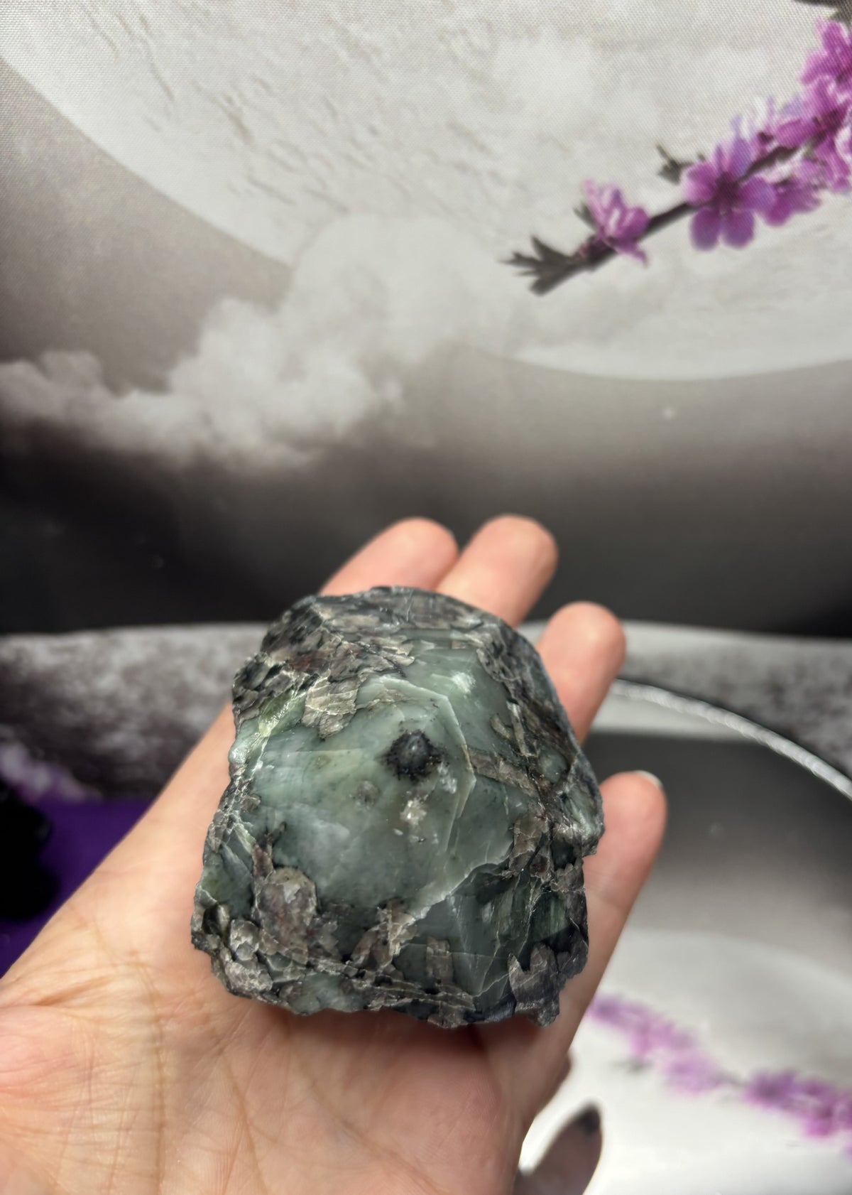 Natural Emerald Point