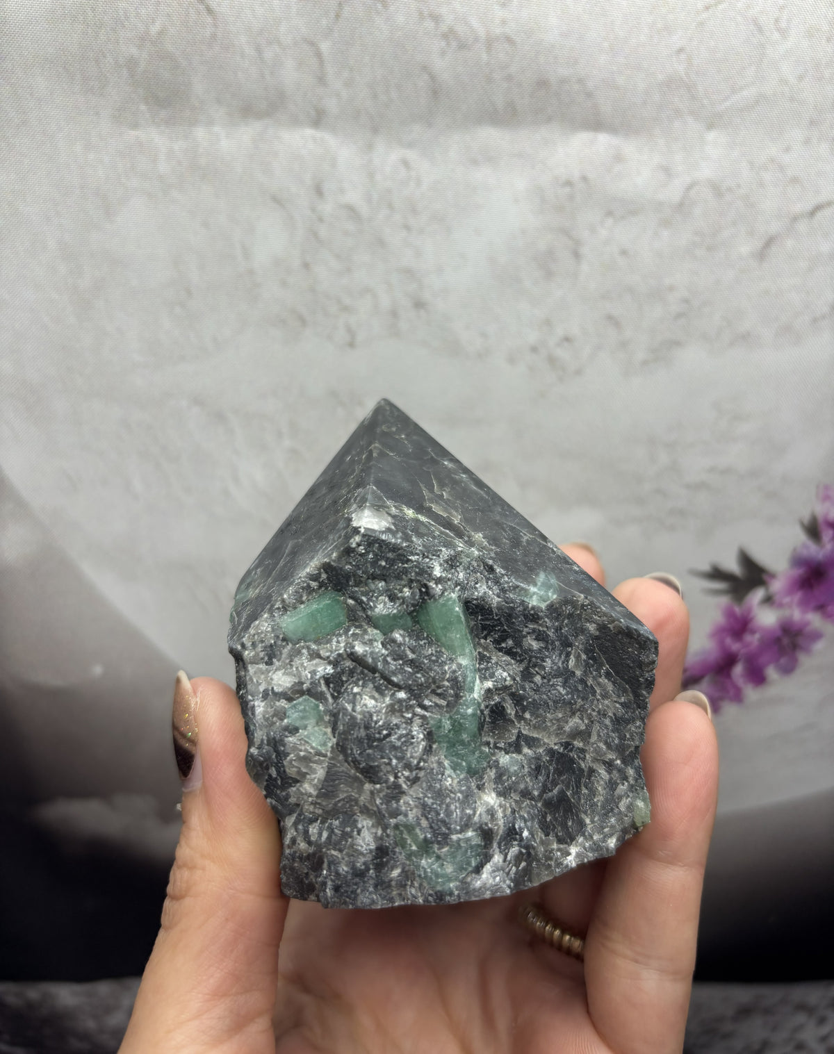 Natural Emerald Point