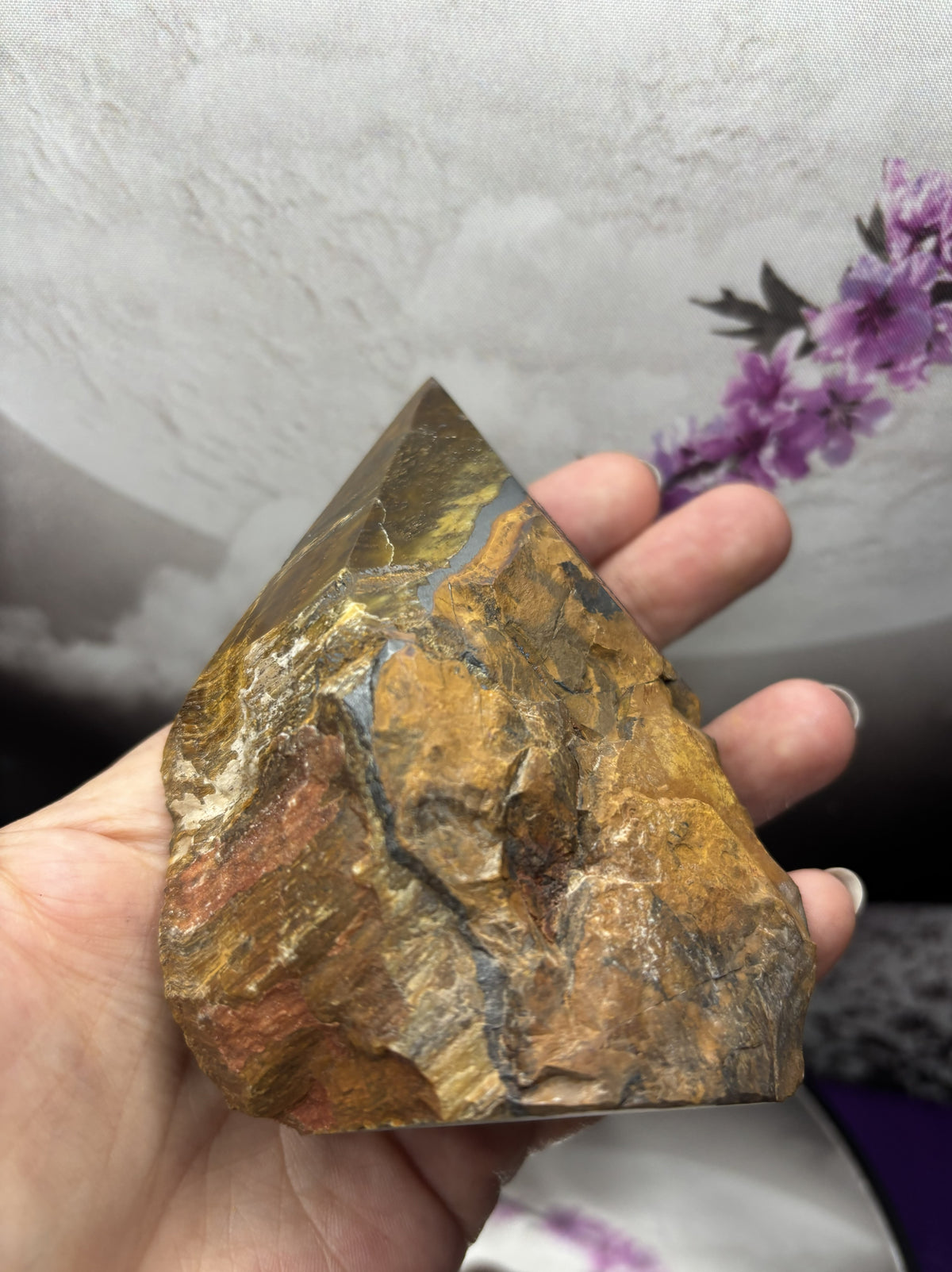 Natural Tiger's Eye Point