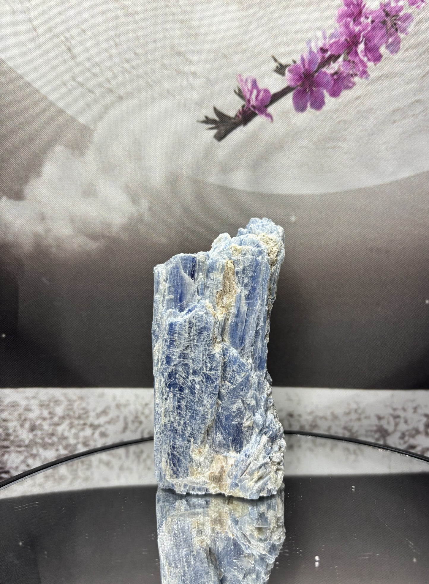 Natural Kyanite
