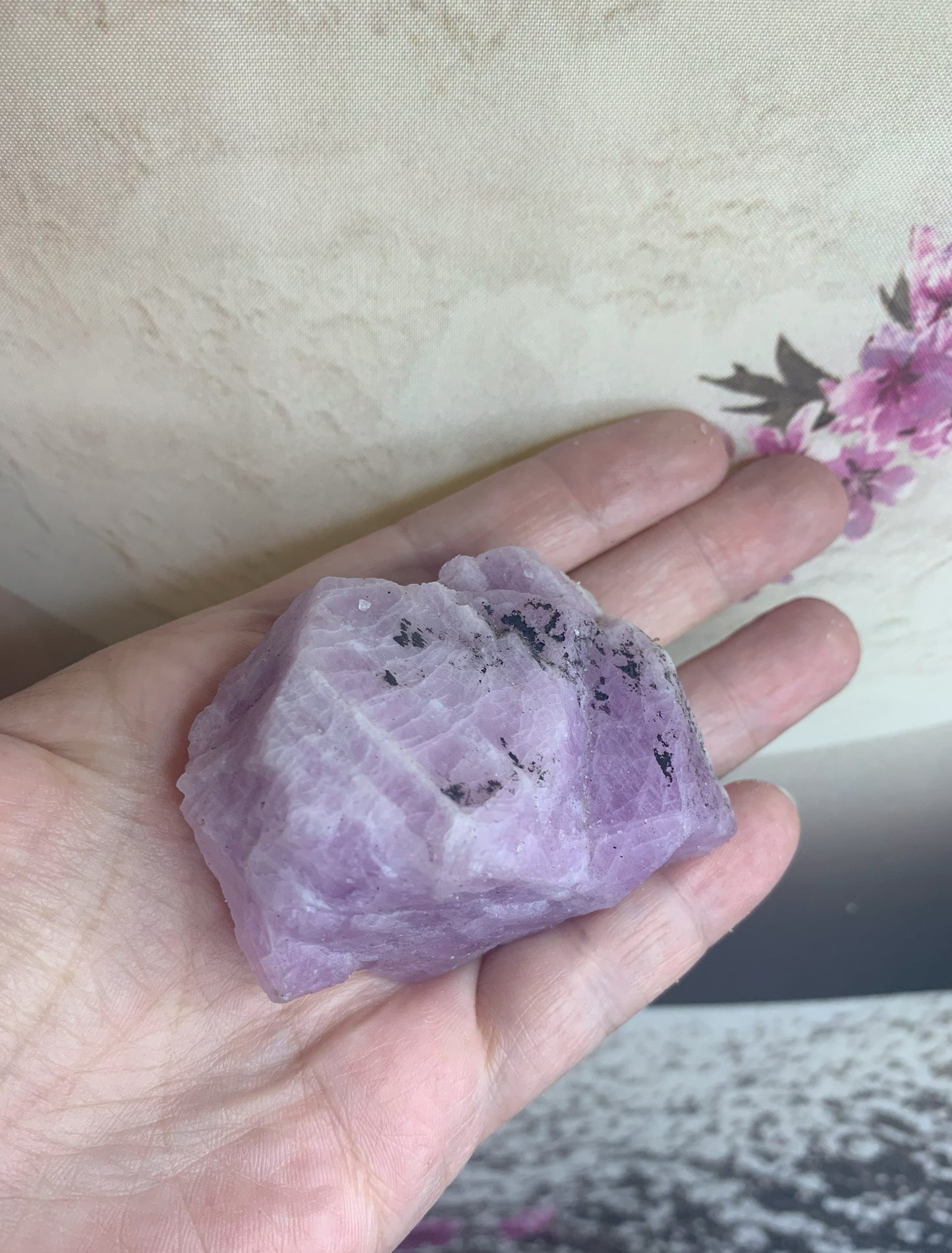 Natural Kunzite (Rough)