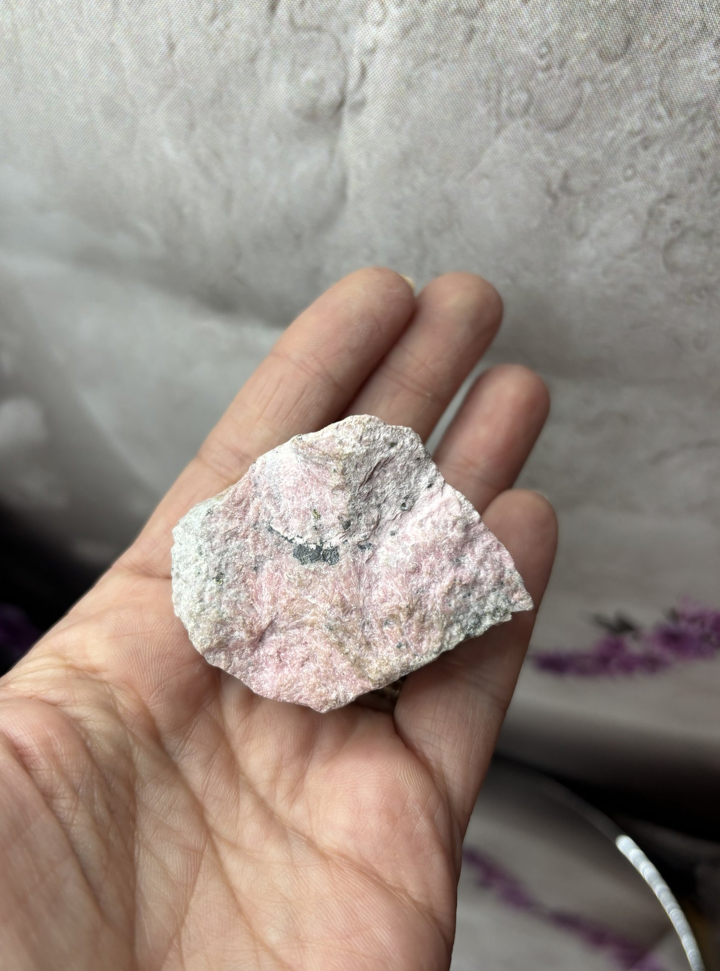Natural Rhodonite